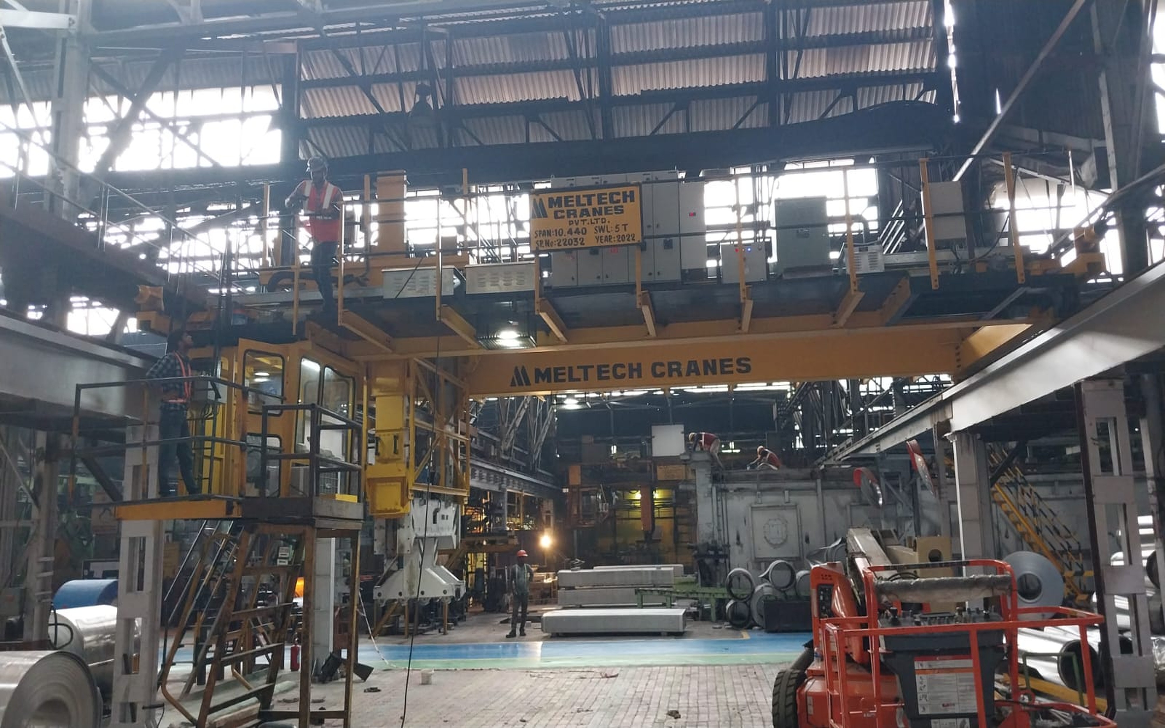 Crane Front View